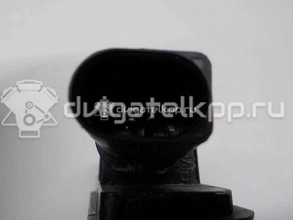 Фото Фонарь подсветки номера  1K8943021 для Volkswagen Scirocco / Polo / Touran / Amarok S1B / New Beetle {forloop.counter}}