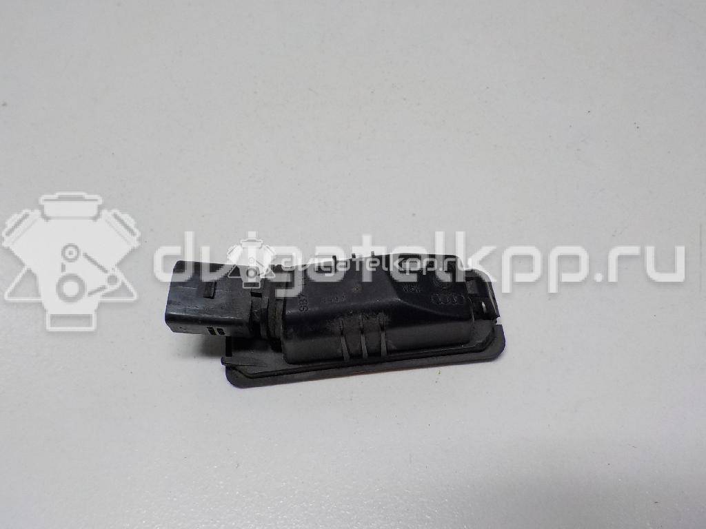 Фото Фонарь подсветки номера  1K8943021 для Volkswagen Scirocco / Polo / Touran / Amarok S1B / New Beetle {forloop.counter}}