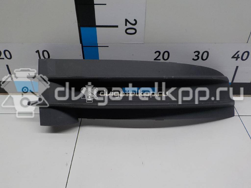 Фото Решетка в бампер правая  2K08536847G9 для Volkswagen Caddy {forloop.counter}}