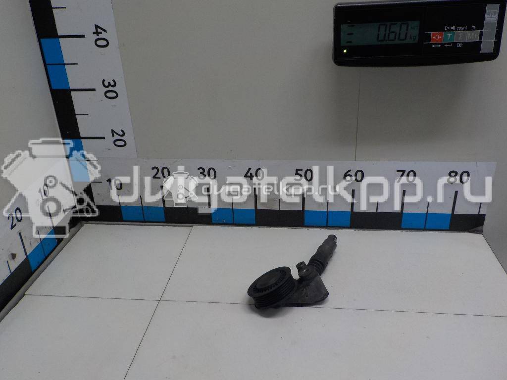 Фото Ролик руч.ремня с кронштейном  076145261A для Volkswagen Transporter / Lt / Crafter {forloop.counter}}