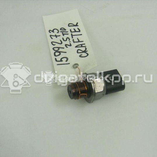 Фото Датчик давления топлива  076906051 для Volkswagen Crafter