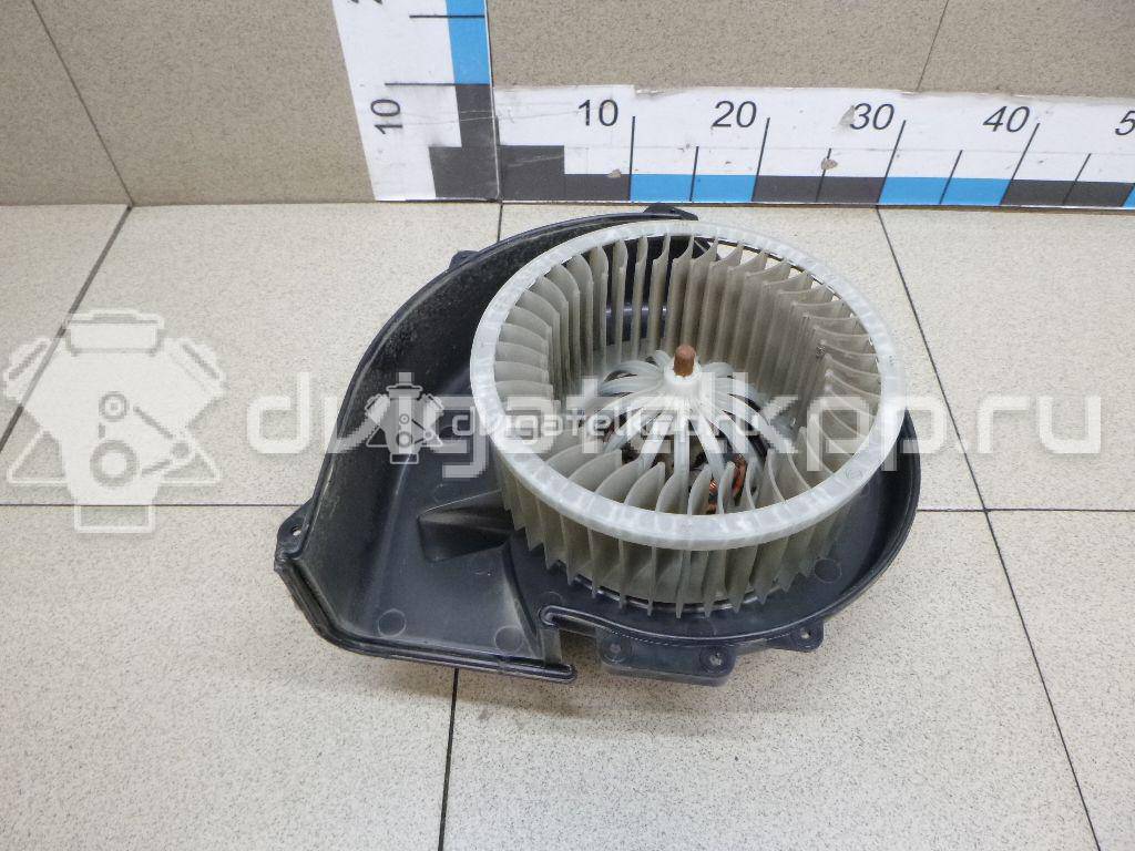 Фото Моторчик отопителя  6R1819015A для Volkswagen Fox 5Z1, 5Z3 / Jetta / Polo / Golf {forloop.counter}}