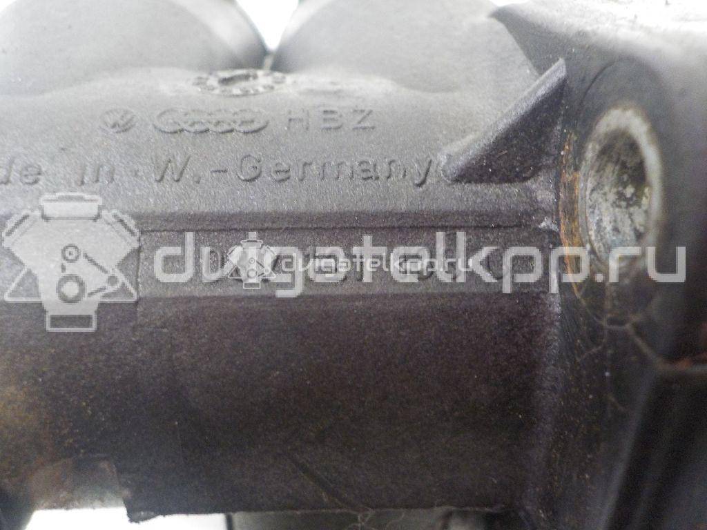 Фото Фланец двигателя системы охлаждения  037121133C для Volkswagen Golf / Passat / Transporter / Caddy / Jetta {forloop.counter}}