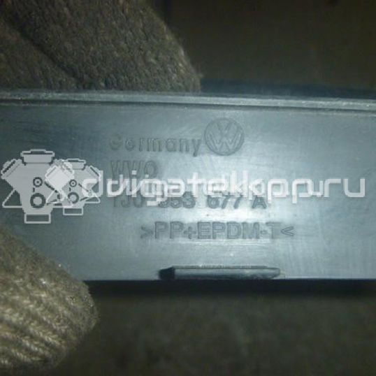 Фото Решетка в бампер центральная  1J0853677D для Volkswagen Golf