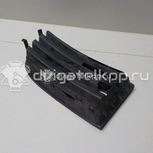 Фото Решетка в бампер правая  1K0853666 для Volkswagen Jetta / Golf