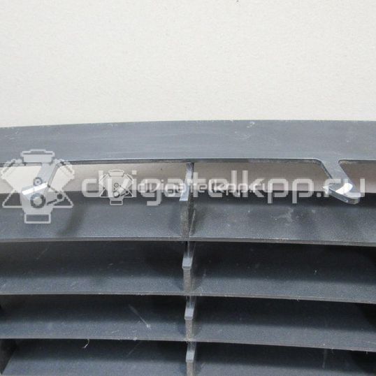 Фото Решетка в бампер центральная  1K0853677 для Volkswagen Golf