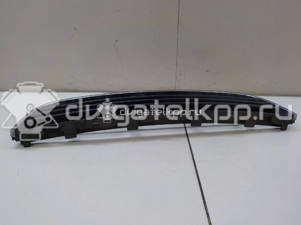 Фото Решетка в бампер центральная  1K0853677C для Volkswagen Jetta / Golf {forloop.counter}}