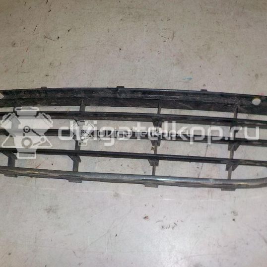 Фото Решетка в бампер центральная  1K0853677C9B9 для Volkswagen Jetta / Golf