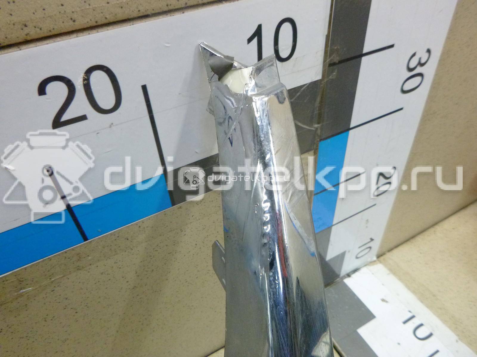 Фото Накладка на решетку радиатора  1K5853761A2ZZ для Volkswagen Jetta / Golf {forloop.counter}}