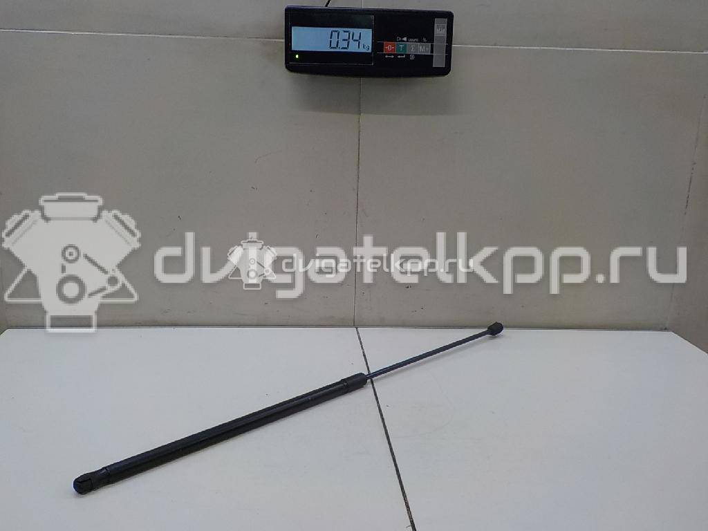 Фото Амортизатор капота  1K0823359A для Volkswagen Jetta / Golf {forloop.counter}}