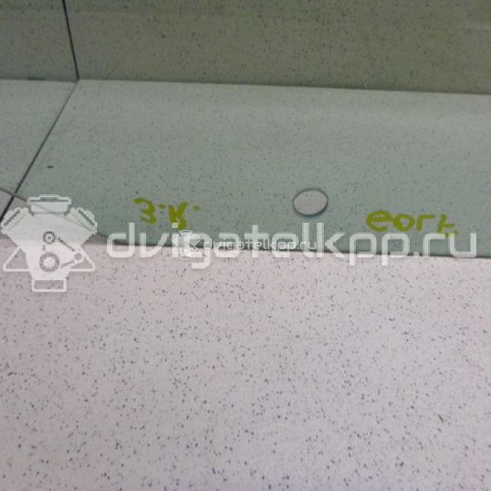 Фото Стекло двери задней левой  1K6845025B для Volkswagen Golf