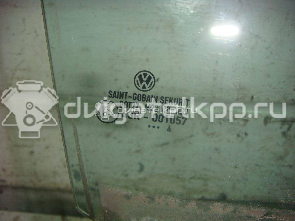 Фото Стекло двери задней правой  1K6845026B для Volkswagen Golf {forloop.counter}}