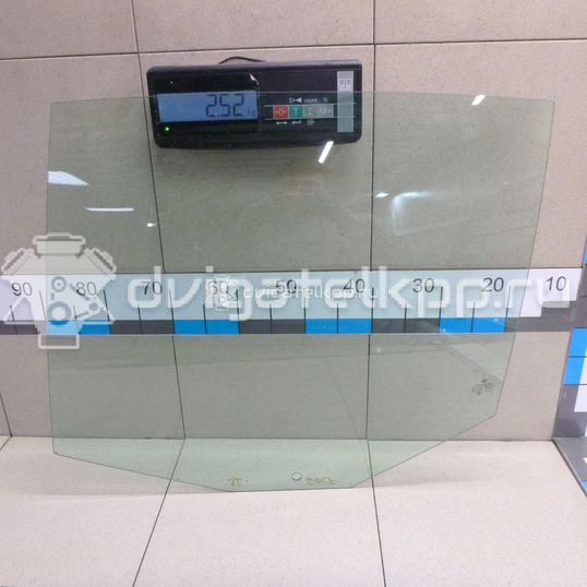 Фото Стекло двери задней правой  1K6845026B для Volkswagen Golf