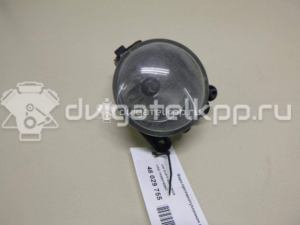 Фото Фара противотуманная левая  1K0941699C для Volkswagen Jetta / Golf {forloop.counter}}