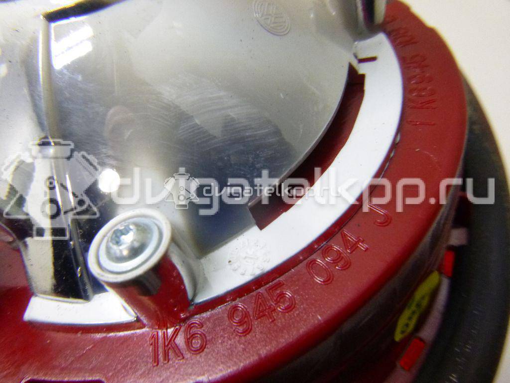 Фото Фонарь задний внутренний правый  1K6945094J для Volkswagen Golf {forloop.counter}}