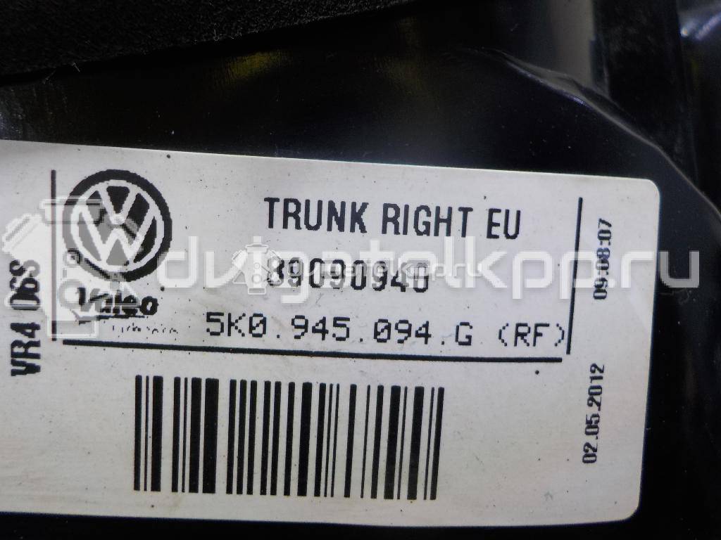 Фото Фонарь задний внутренний правый  5K0945094G для Volkswagen Jetta / Golf {forloop.counter}}