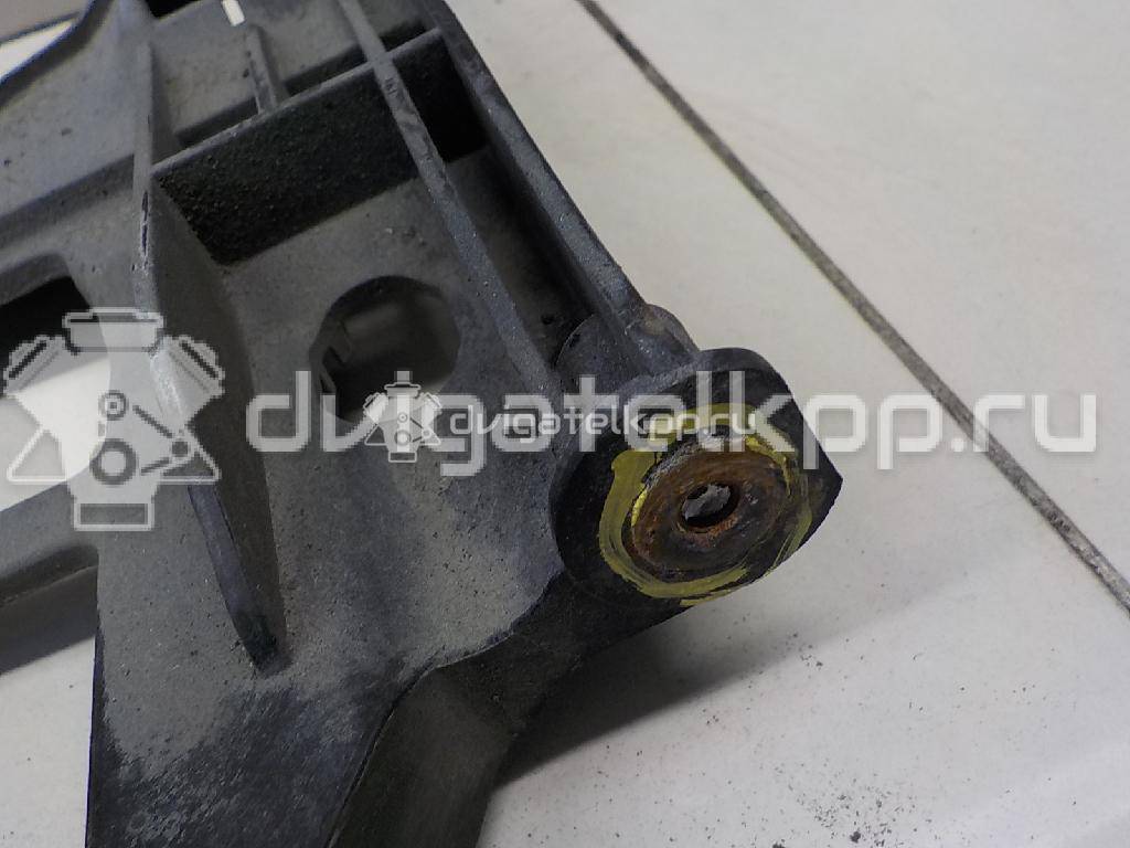 Фото Кронштейн фар левый  5K0807227A для Volkswagen Touran / Jetta / Golf {forloop.counter}}