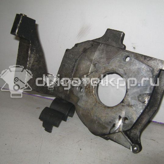 Фото Кронштейн ТНВД для двигателя 9HZ (DV6TED4) для Citroen / Peugeot / Mini 90-109 л.с 16V 1.6 л Дизельное топливо 192658