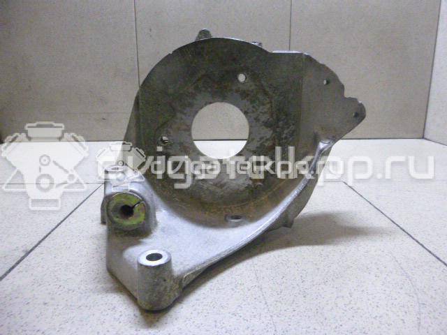 Фото Кронштейн ТНВД для двигателя RHY (DW10TD) для Citroen / Peugeot 90 л.с 8V 2.0 л Дизельное топливо {forloop.counter}}