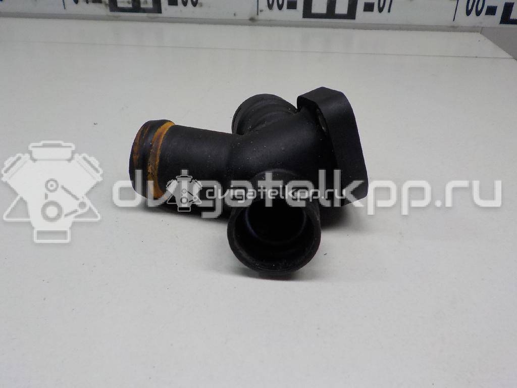 Фото Фланец двигателя системы охлаждения  074121133B для Volkswagen Transporter / Lt {forloop.counter}}