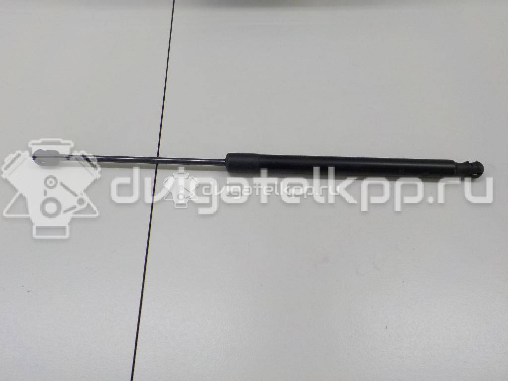 Фото Амортизатор двери багажника  5N0827550D для Volkswagen Passat / Tiguan {forloop.counter}}