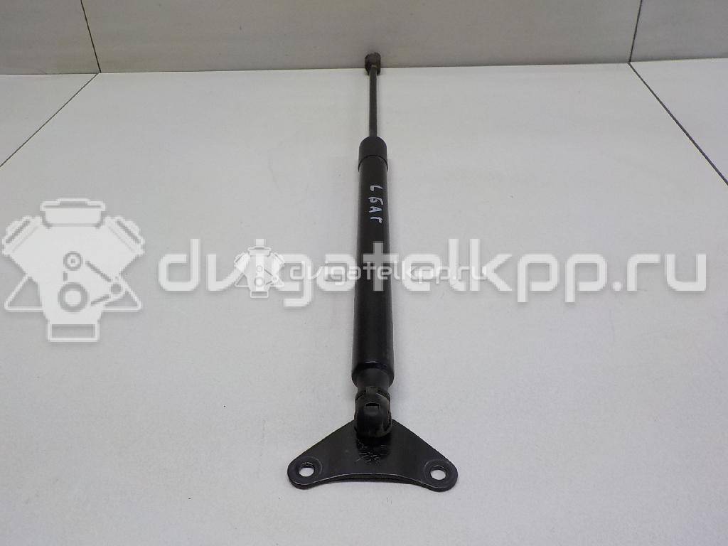 Фото Амортизатор двери багажника  5N0827550D для Volkswagen Passat / Tiguan {forloop.counter}}