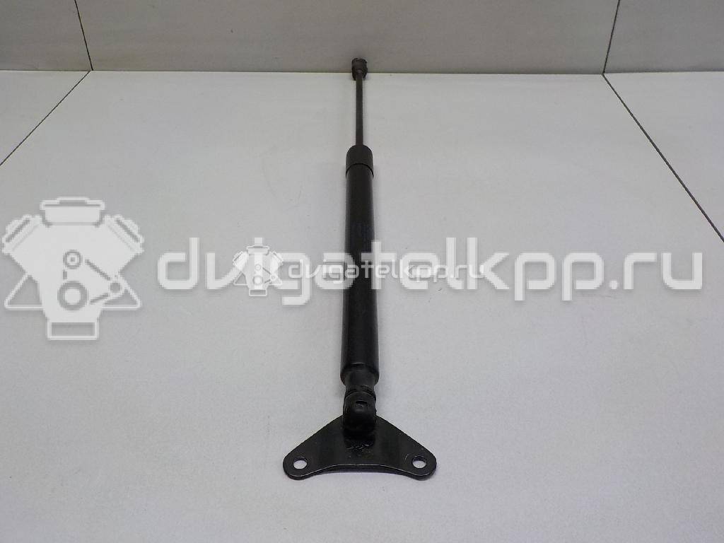 Фото Амортизатор двери багажника  5N0827550D для Volkswagen Passat / Tiguan {forloop.counter}}