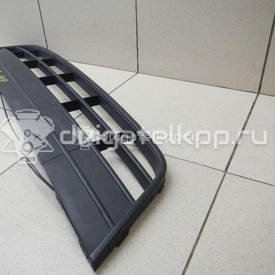 Фото Решетка в бампер центральная  5N0853677H9B9 для Volkswagen Tiguan