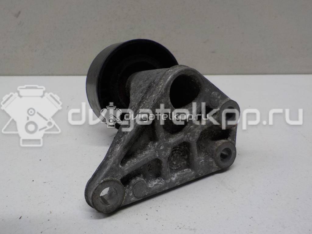 Фото Кронштейн ролика-натяжителя руч. ремня  059145174a для audi A4 [B7] {forloop.counter}}