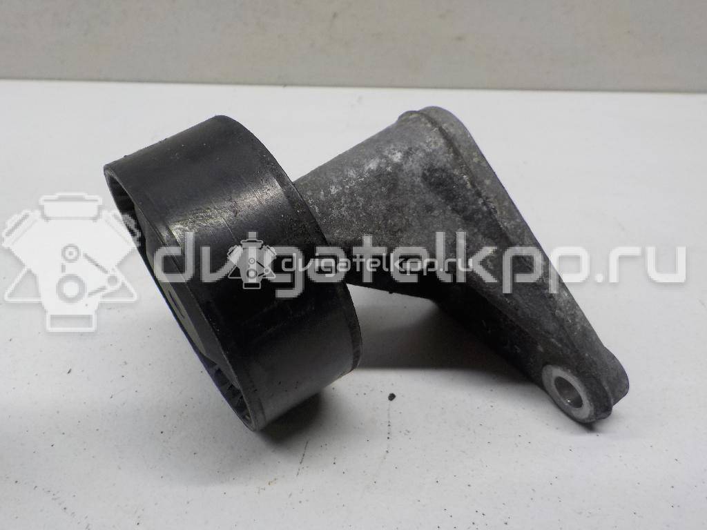 Фото Кронштейн ролика-натяжителя руч. ремня  059145174a для audi A4 [B7] {forloop.counter}}