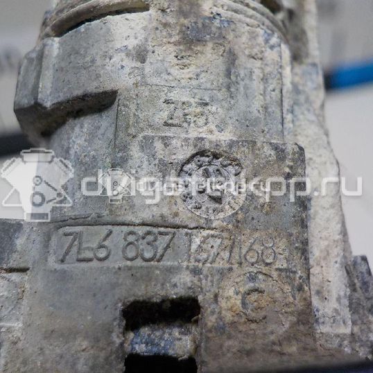 Фото Накладка ручки наружной  7L6837879GRU для Volkswagen Touareg