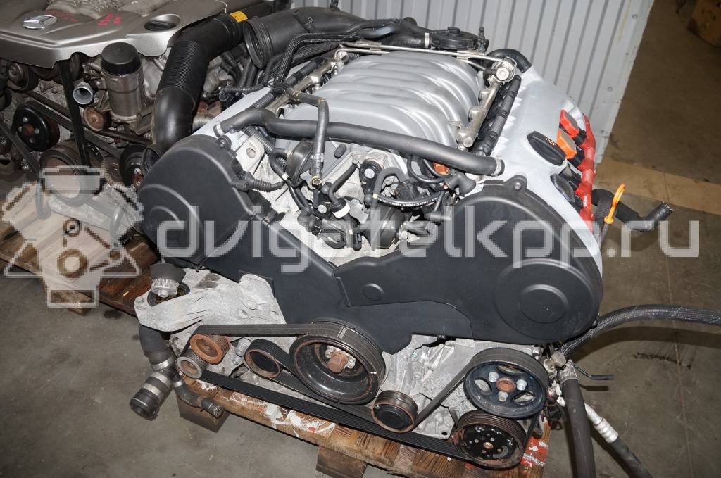 Фото Контрактный (б/у) двигатель BFL для Audi A8 280 л.с 40V 3.7 л бензин {forloop.counter}}