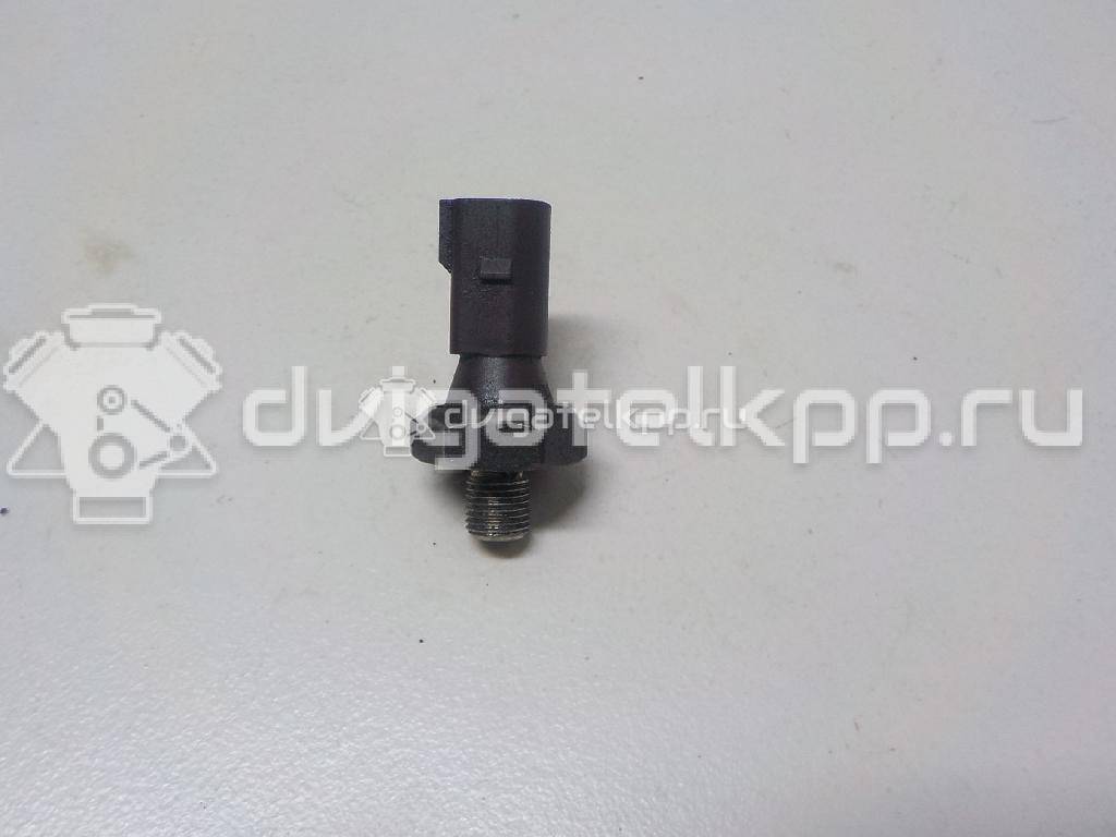 Фото Датчик давления масла  038919081H для Volkswagen Scirocco / Tiguan / Touran / New Beetle / Bora {forloop.counter}}