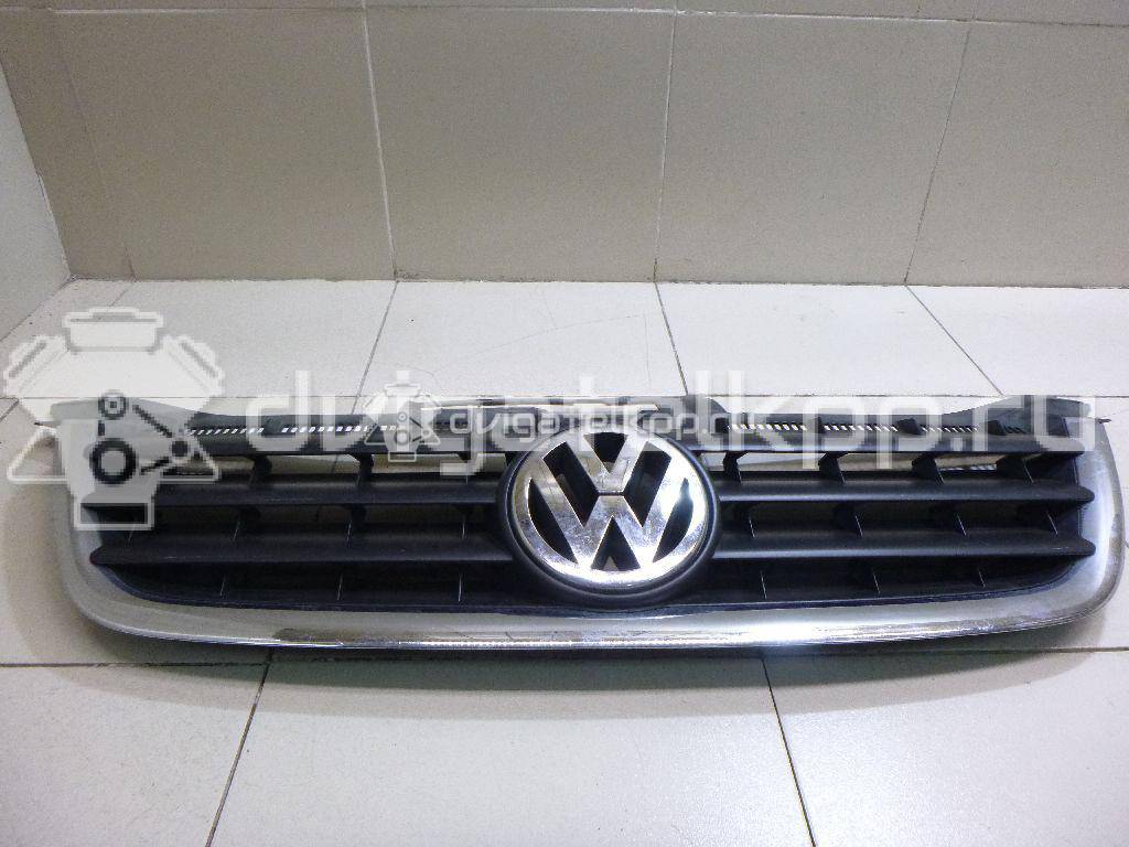 Фото Решетка радиатора  1T0853651 для Volkswagen Caddy / Touran {forloop.counter}}