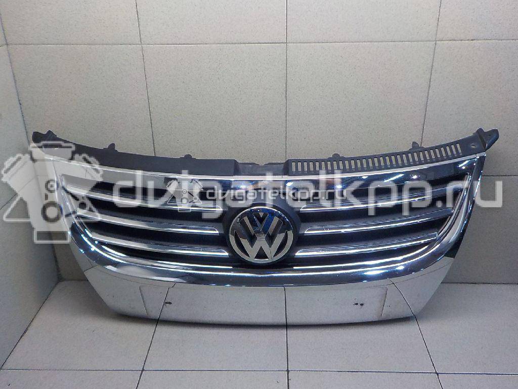 Фото Решетка радиатора  1T0853651AGPWF для Volkswagen Touran {forloop.counter}}