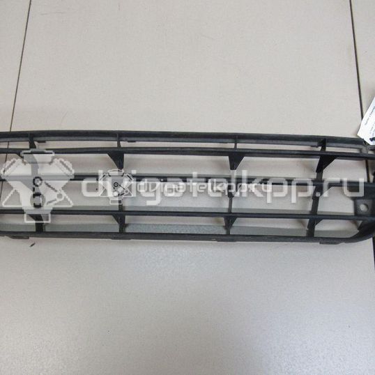 Фото Решетка в бампер центральная  1T0853677 для Volkswagen Touran