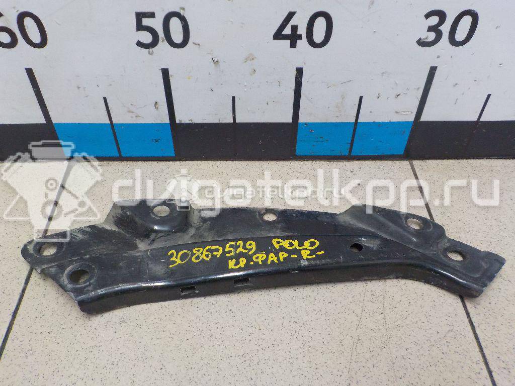 Фото Кронштейн фар правый  6R0805932C для Volkswagen Polo {forloop.counter}}