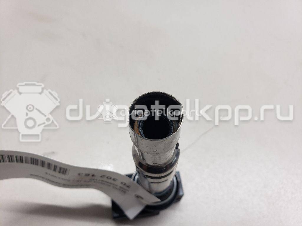 Фото Уплотнитель двери  036905715F для Volkswagen Scirocco / Tiguan / Touran / New Beetle / Bora {forloop.counter}}