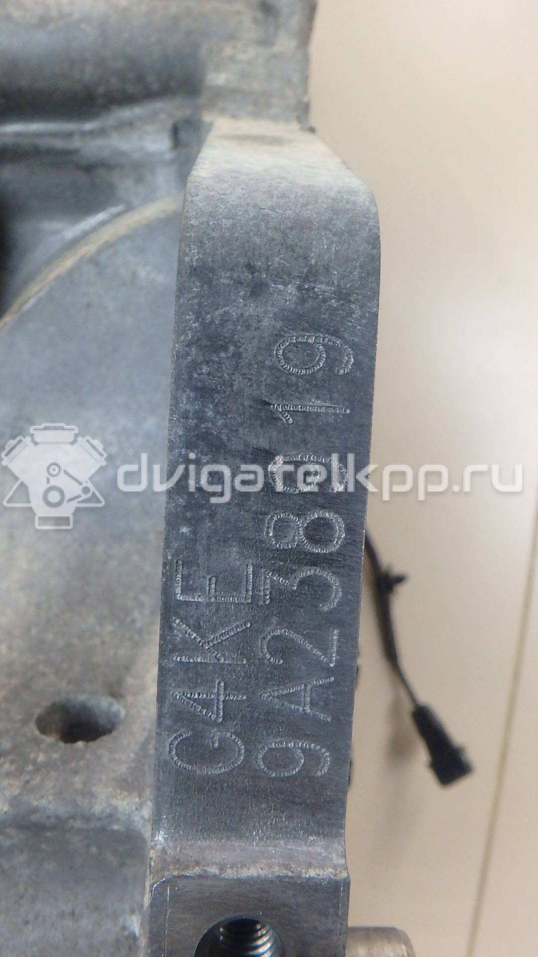 Фото Контрактный (б/у) двигатель G4KE для Hyundai / Kia 172-180 л.с 16V 2.4 л бензин {forloop.counter}}