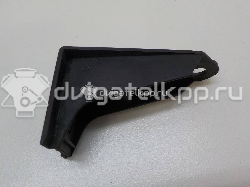 Фото Кронштейн радиатора  701121633B для Volkswagen Transporter {forloop.counter}}