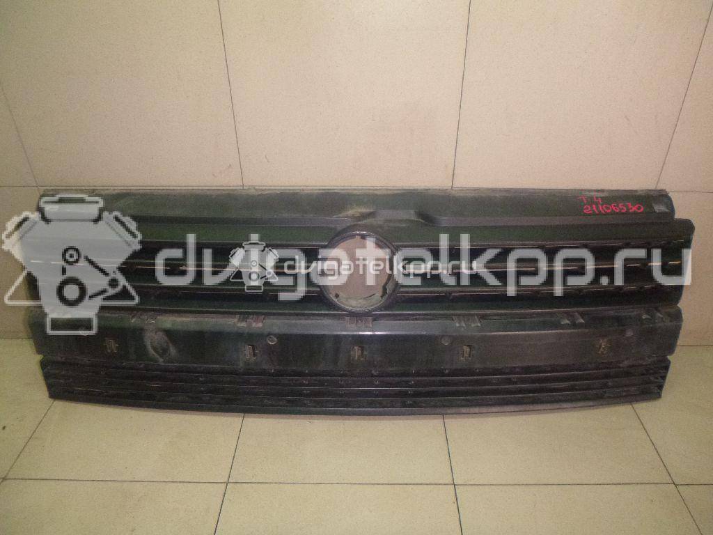 Фото Решетка радиатора  701853653F для Volkswagen Transporter {forloop.counter}}