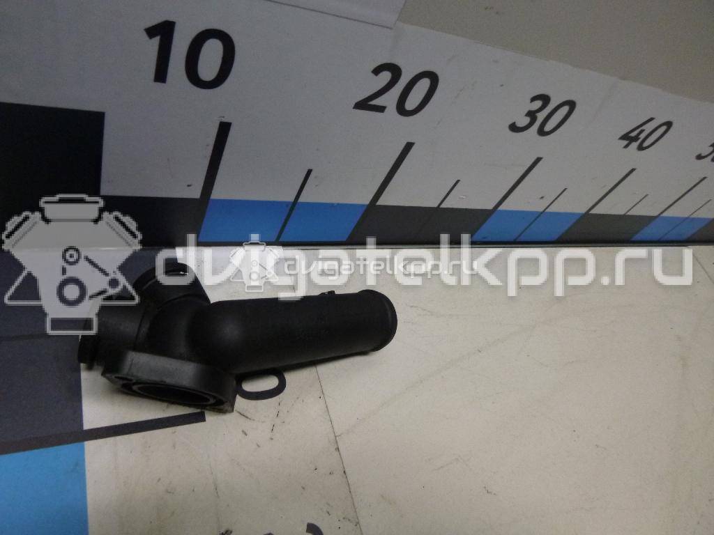 Фото Фланец / тройник  074121133D для Volkswagen Transporter {forloop.counter}}