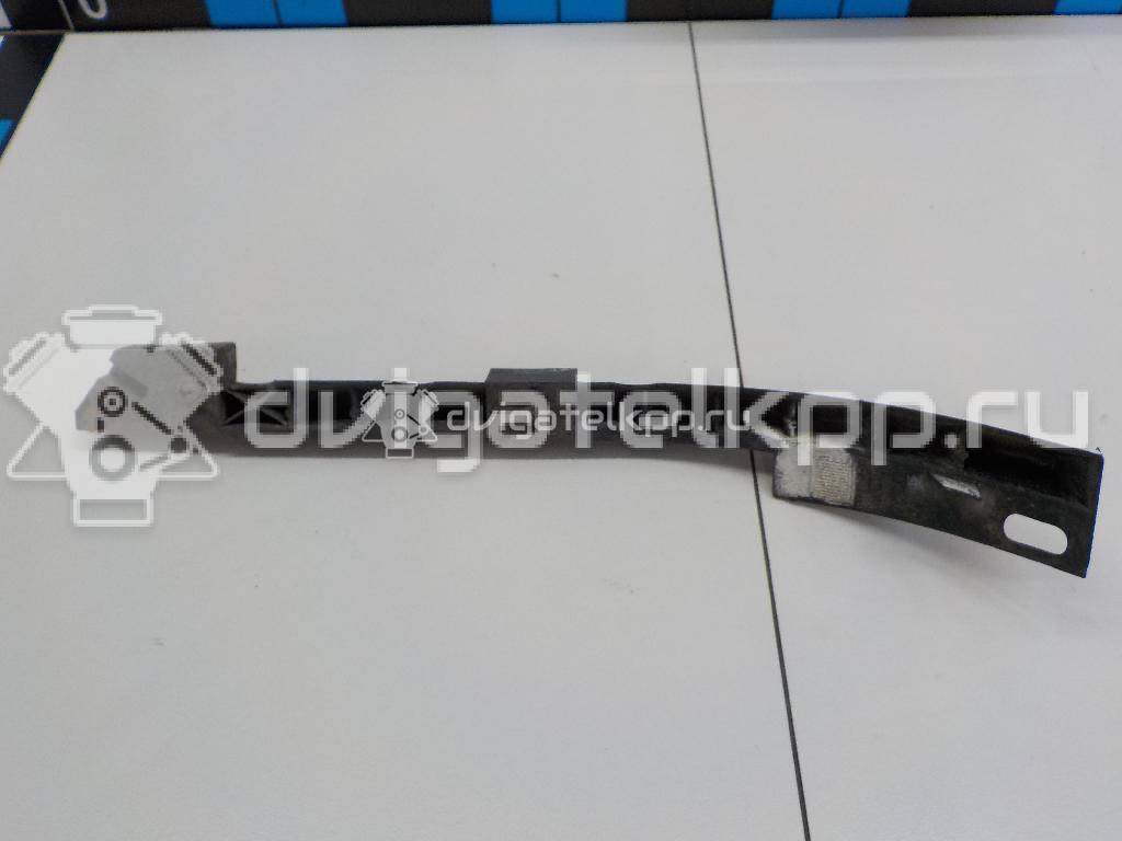 Фото Направляющая переднего бампера правая  7D0807184 для Volkswagen Transporter {forloop.counter}}