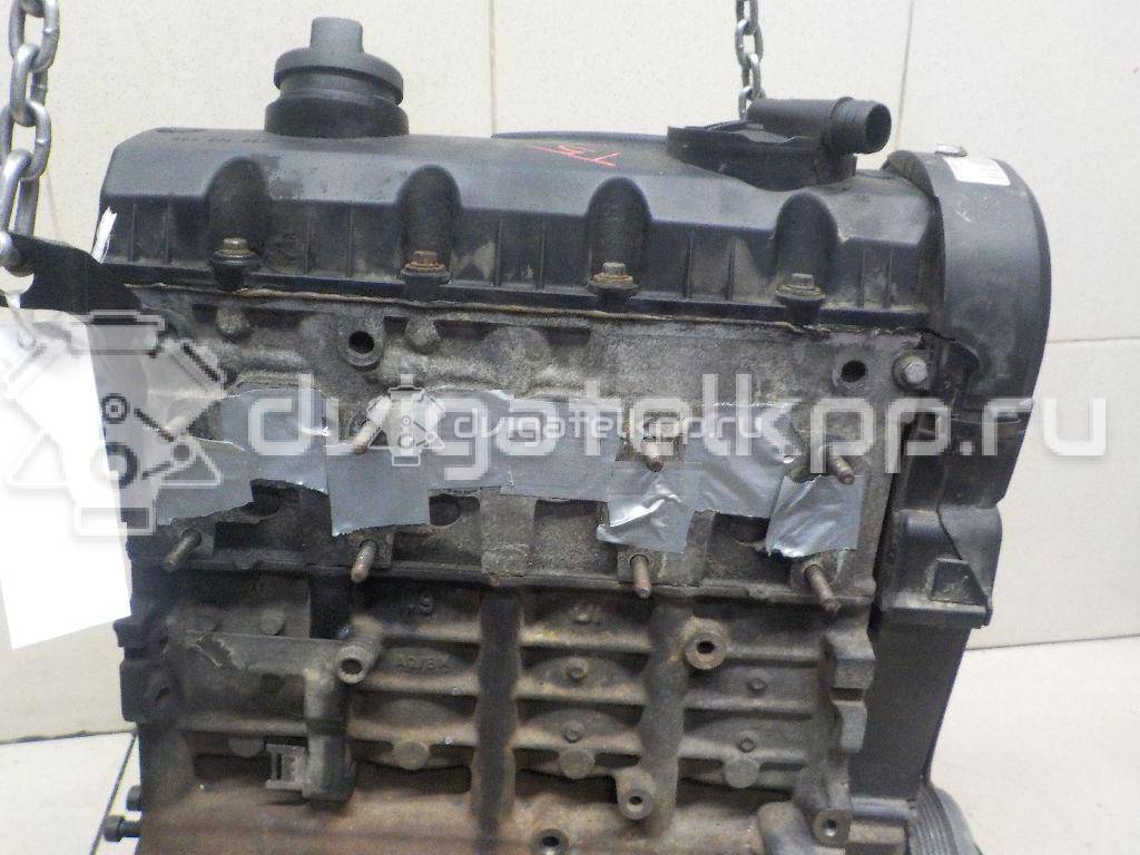 Фото Контрактный (б/у) двигатель AMX для Volkswagen Passat 193 л.с 30V 2.8 л бензин 038100042K {forloop.counter}}