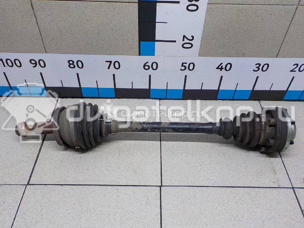 Фото Полуось передняя левая  7H0407271T для Volkswagen Transporter / Multivan / Crafter {forloop.counter}}