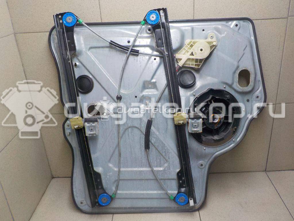 Фото Стеклоподъемник электр. передний правый  7H0837754C для Volkswagen Transporter / Multivan {forloop.counter}}