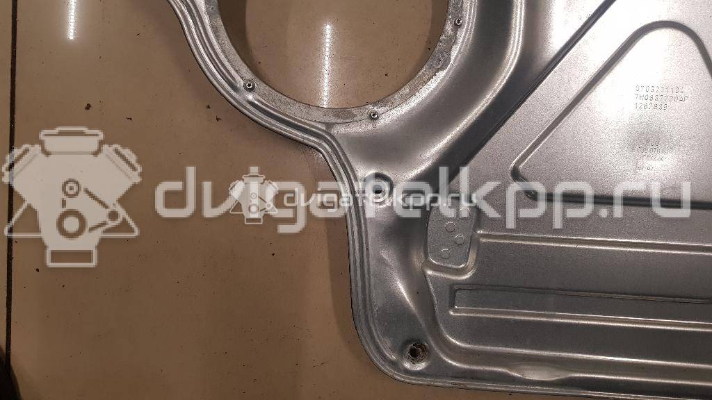 Фото Стеклоподъемник электр. передний правый  7H0837754C для Volkswagen Transporter / Multivan {forloop.counter}}