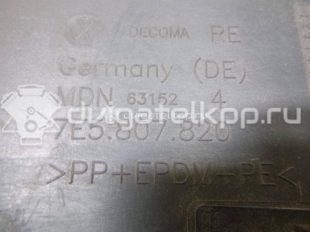 Фото Накладка переднего бампера правая  7E5807820GRU для Volkswagen Transporter / Multivan {forloop.counter}}