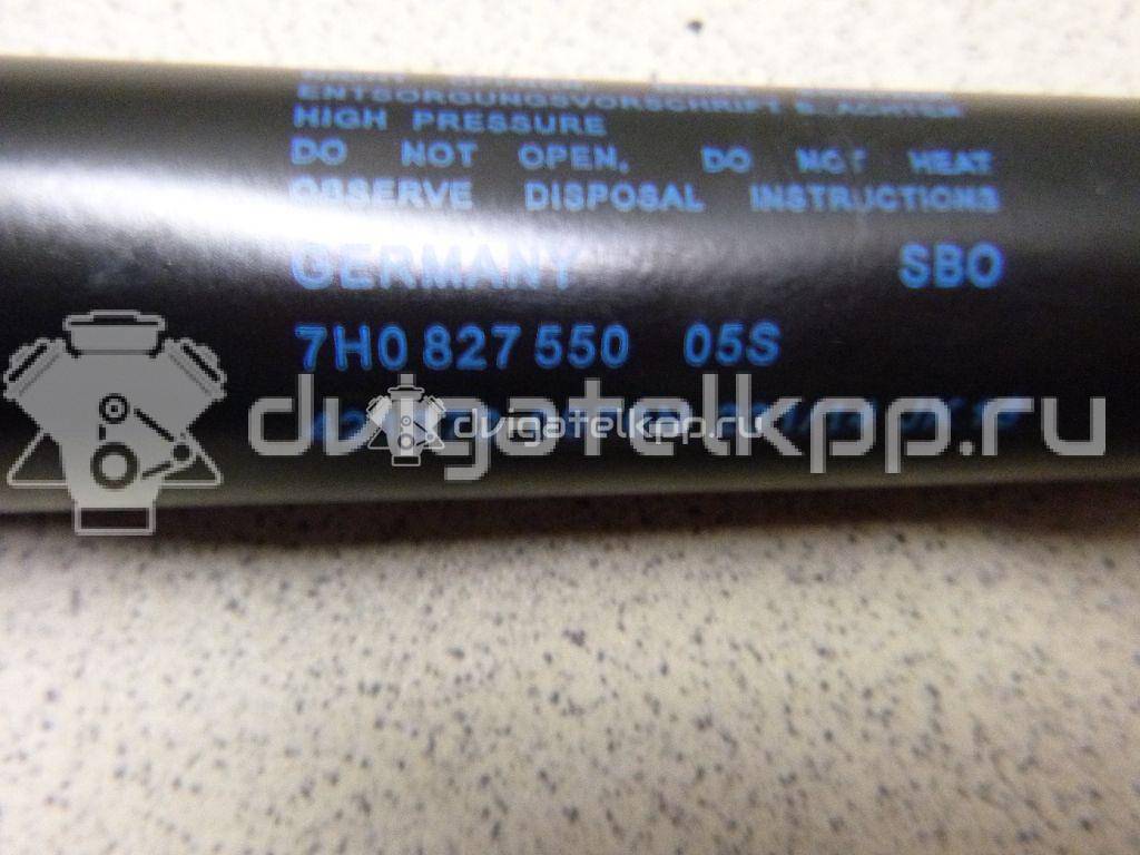 Фото Амортизатор двери багажника  7H0827550 для Volkswagen Transporter / Multivan {forloop.counter}}