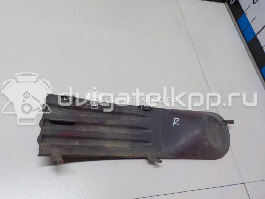 Фото Решетка в бампер правая  7H0807490C7G9 для Volkswagen Transporter / Multivan {forloop.counter}}